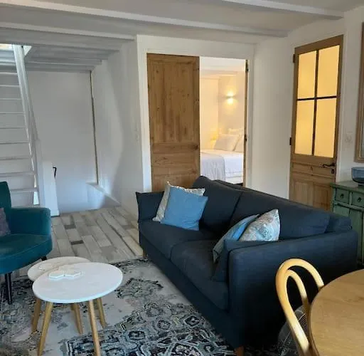 Arazy - Superb Duplex Old Very Central, Ac, Terrace *